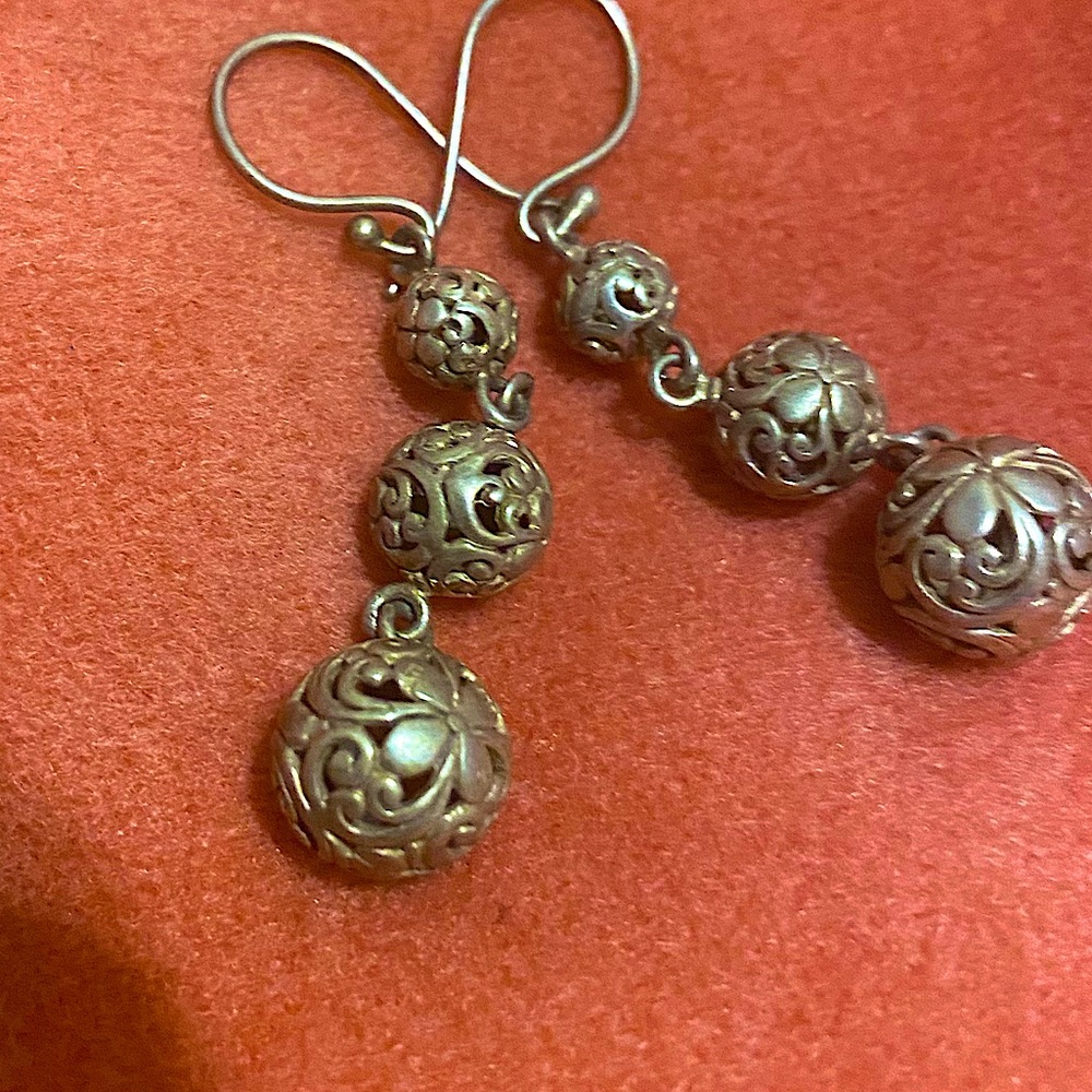 Vintage filigree 925 Sterling Silver bead earrings